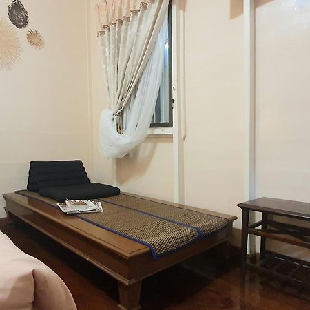 Kinn Stay50 Bangkok Buitenkant foto