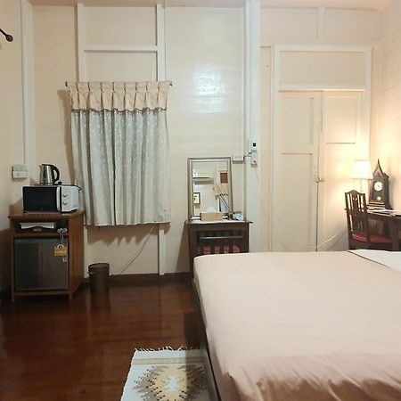 Kinn Stay50 Bangkok Buitenkant foto